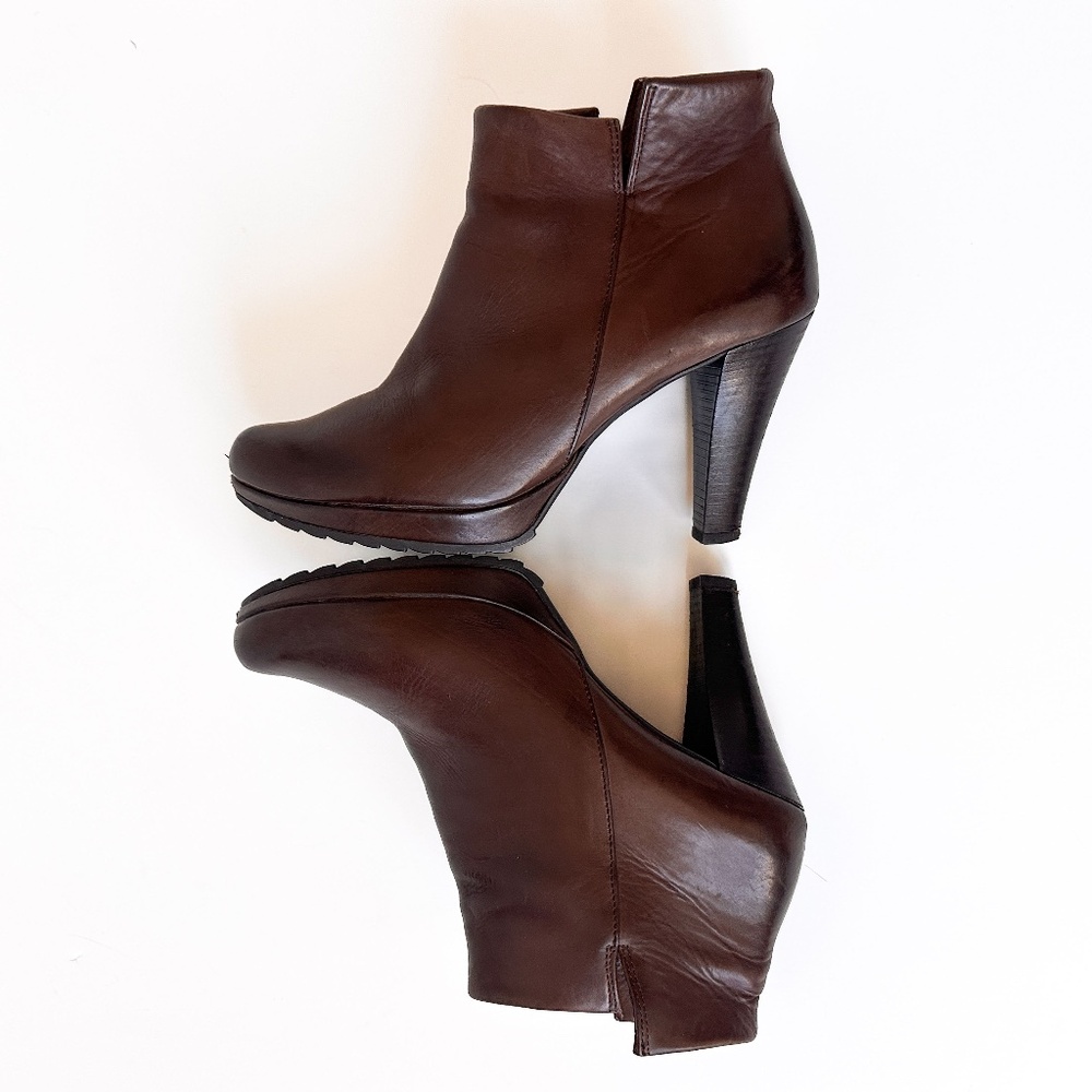 Paul Green womens Alexa ankle booties size 8 US (EU 5 1/2)